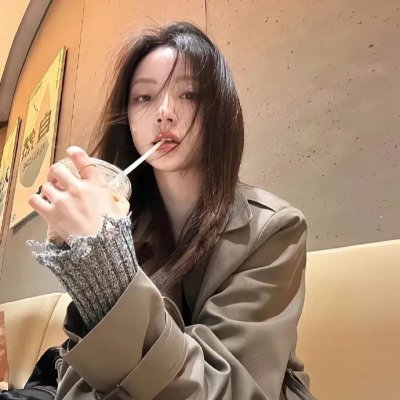 谁杀了她